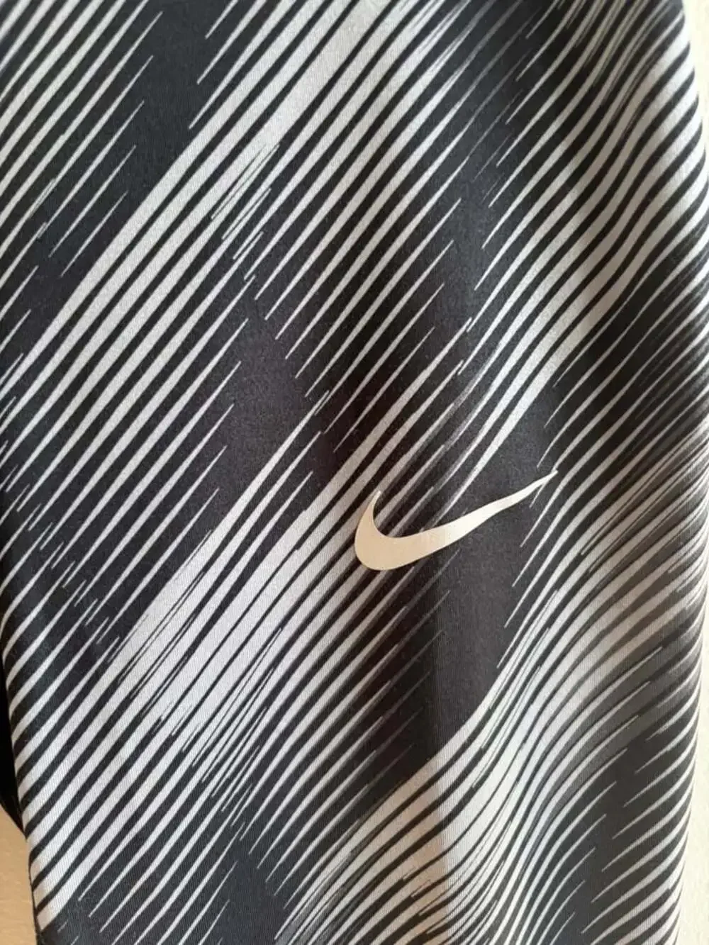 Nike Power Epic Run Crop Printed Running Leggings - Grey/Black - Size Medium